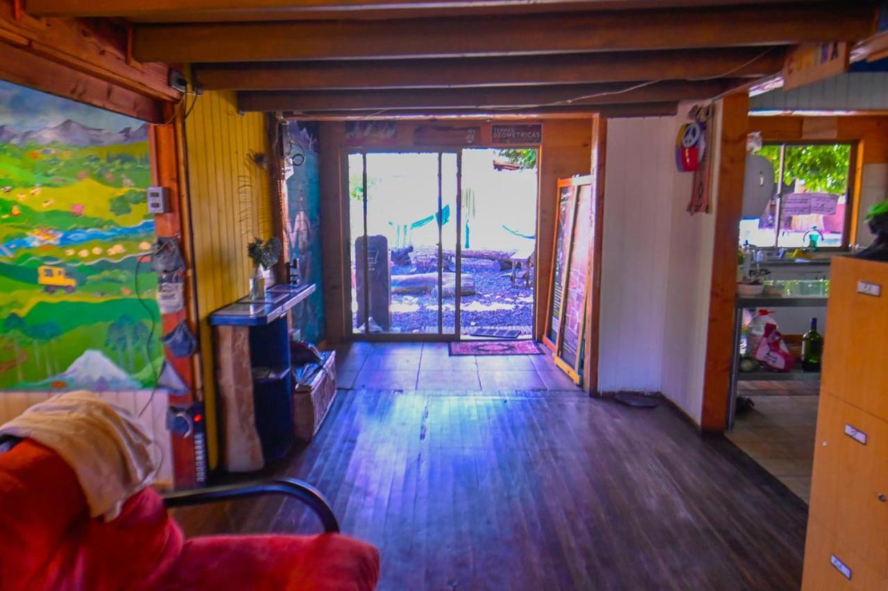 Gecko Hostel *